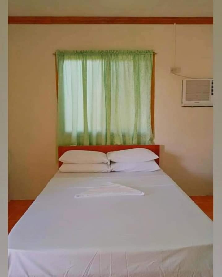 Gold Star Inn Сикихор Номер фото